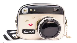 Bewaltz: Flashy Camera Handbag