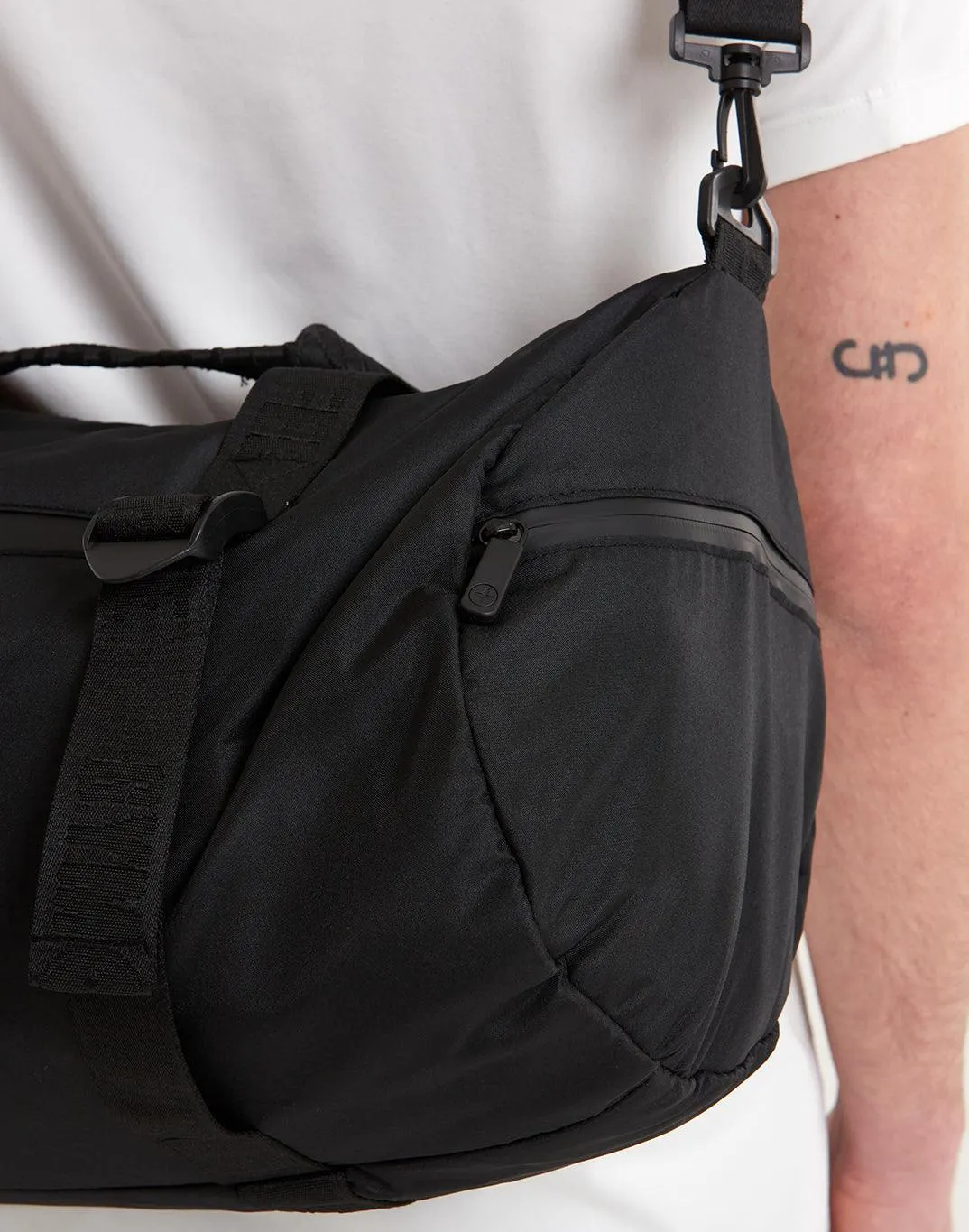 Eco Essentials Duffle Bag in Black