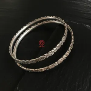 Everyday Wear Fish Bangle (Size: 2.2, 2.4, 2.6, 2.8)