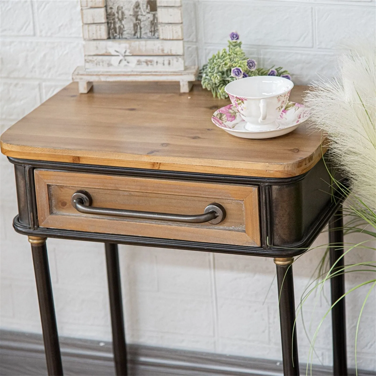 Refino Side Table by Urban Style
