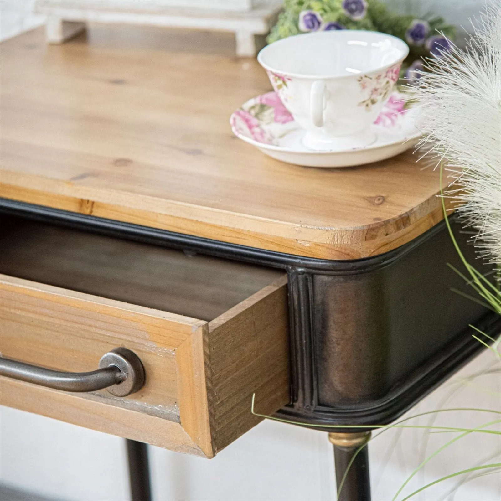 Refino Side Table by Urban Style
