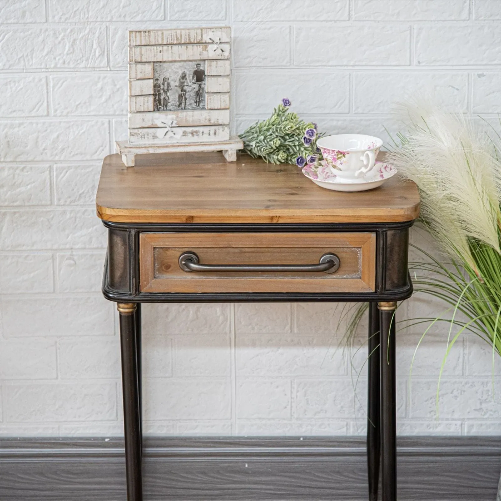 Refino Side Table by Urban Style